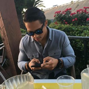 Meet your Posher, Robert